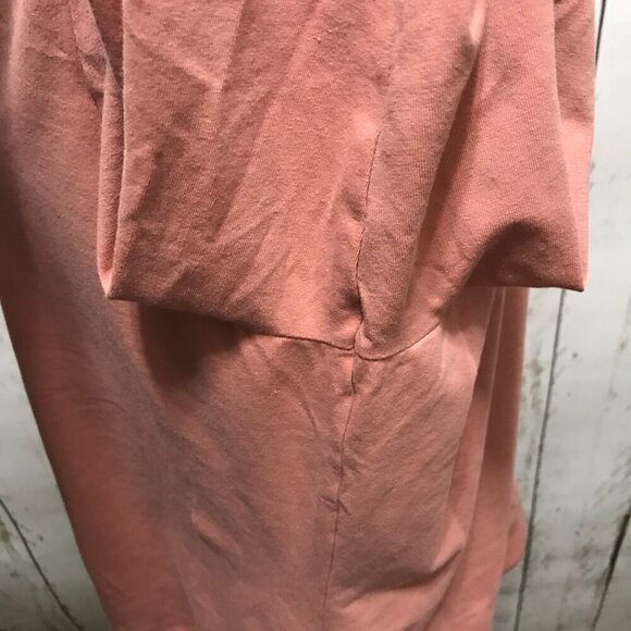 D & Co. Essemtials V-neck t-shirt top with long sleeves.  Size L. Summer - Picture 5 of 10